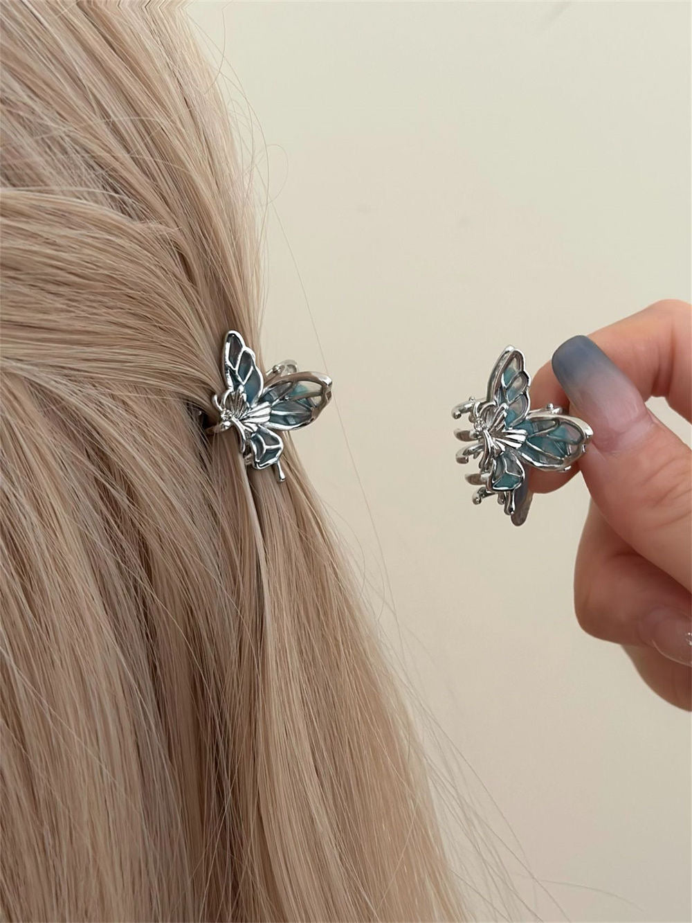 Elegant Butterfly Hair Claw Clip