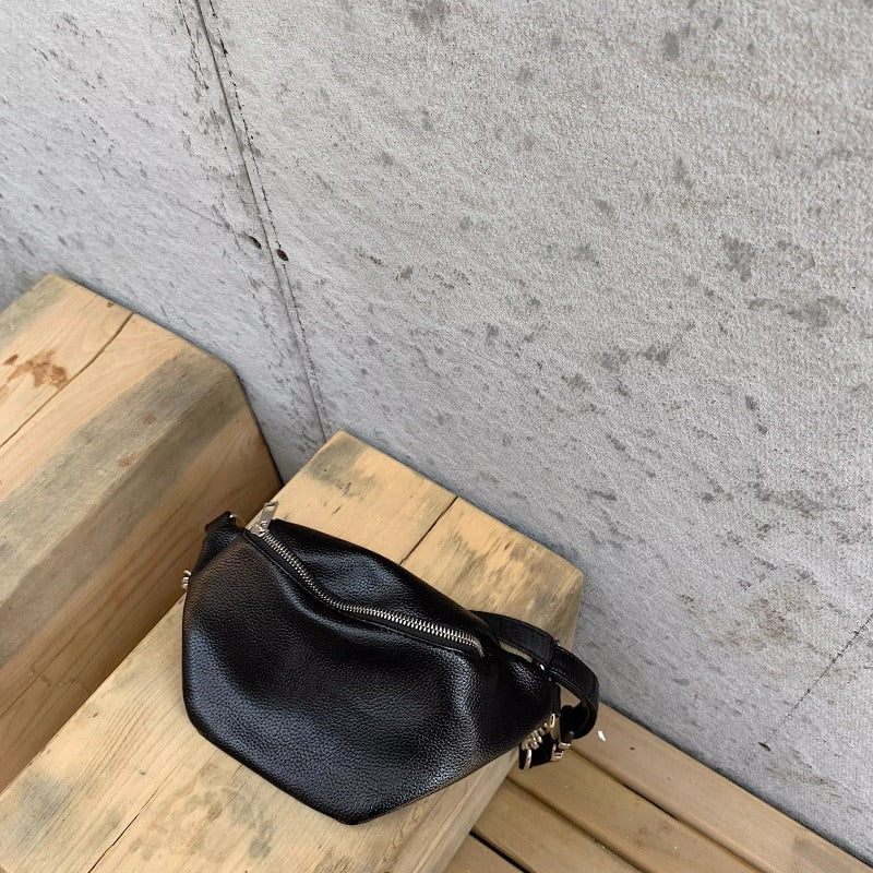 Black Chain Shoulder Bag